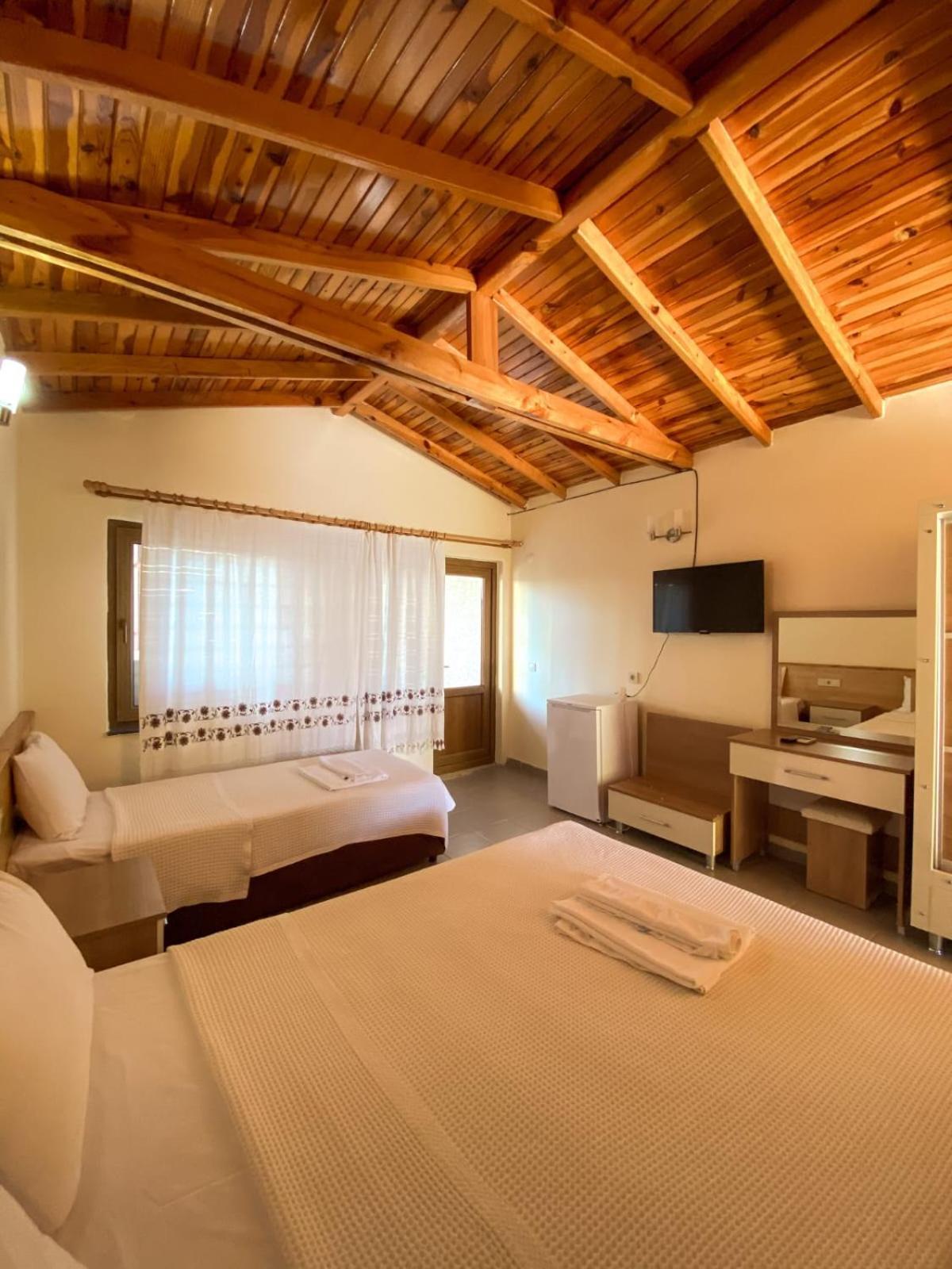 Likya Adrasan Otel Luaran gambar